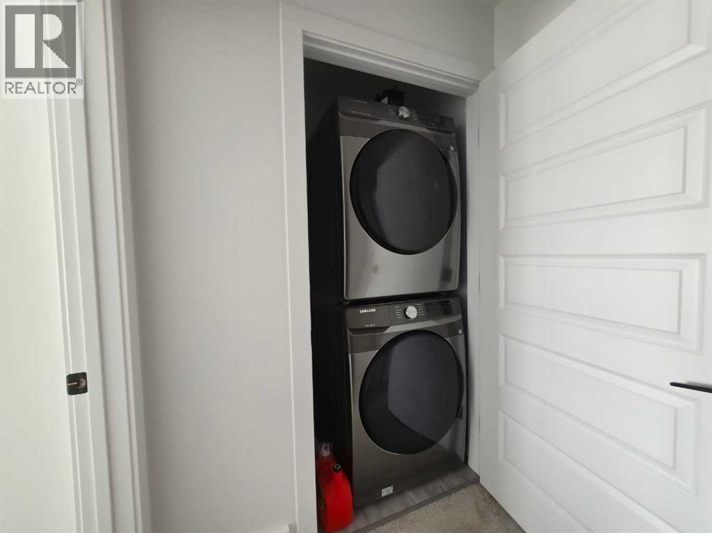 633 BLACKWOLF BOULEVARD N - 10