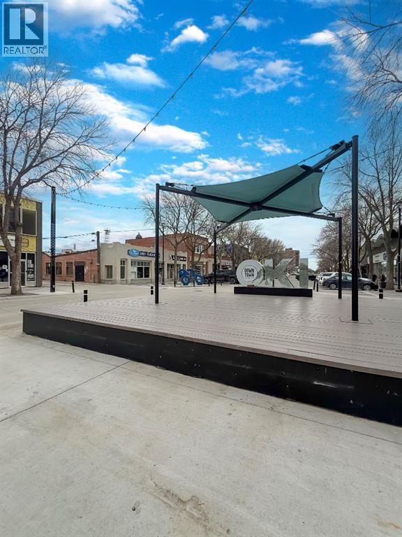 #204 333 6 STREET S - 3