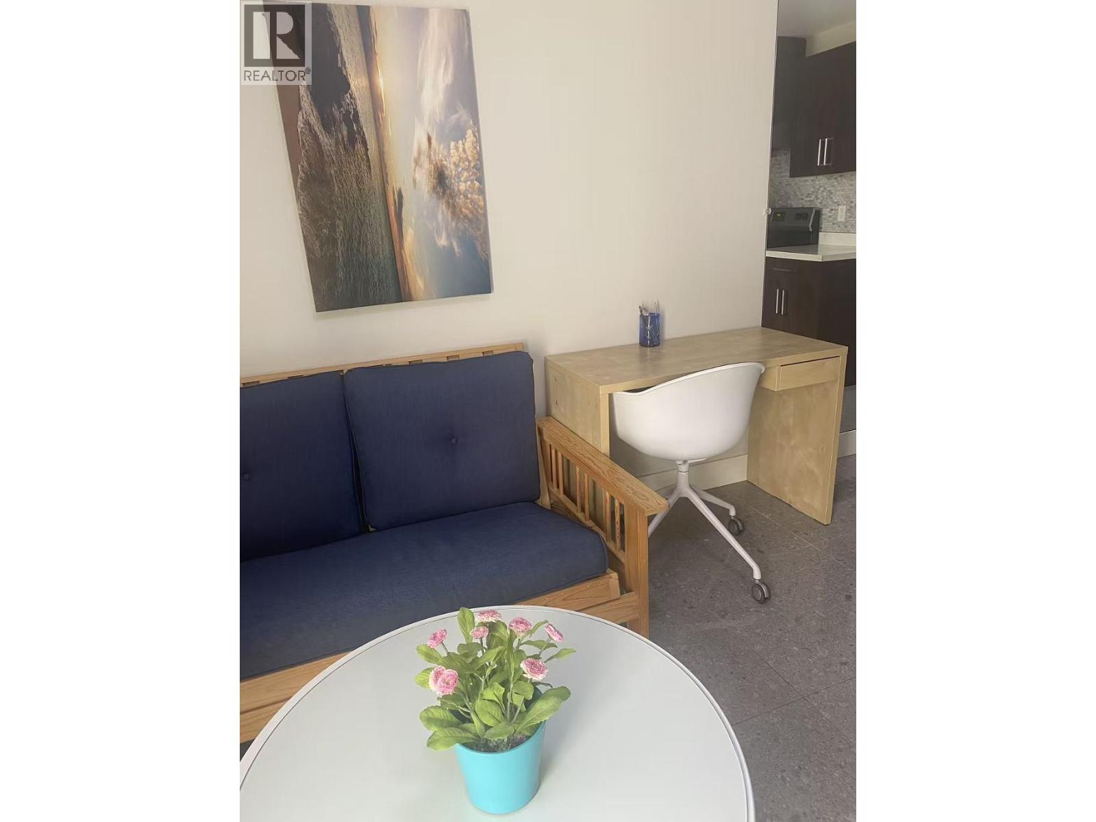 Basement-2 3254 E 6TH AVE