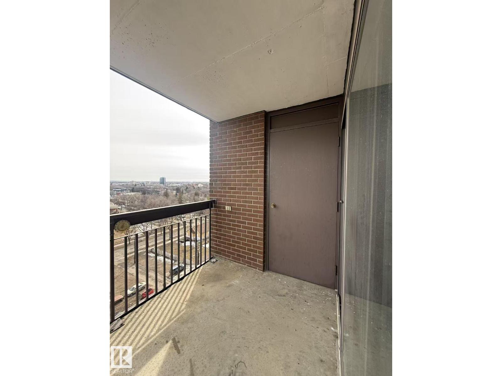 #1004 11027 87 AV NW, Edmonton