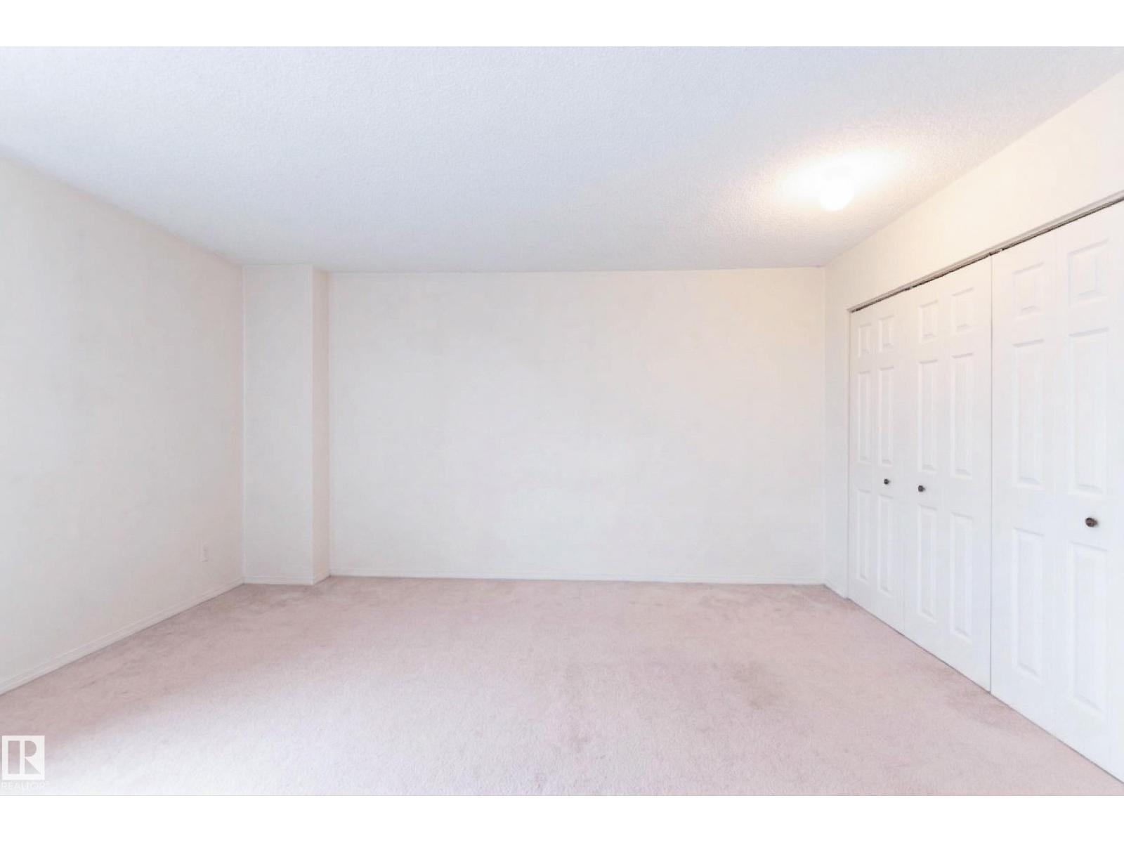 #1004 11027 87 AV NW, Edmonton