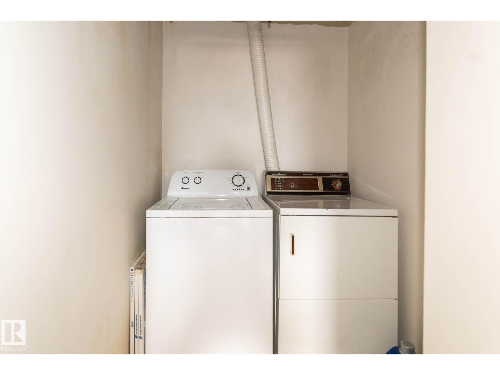 #1004 11027 87 AV NW, Edmonton