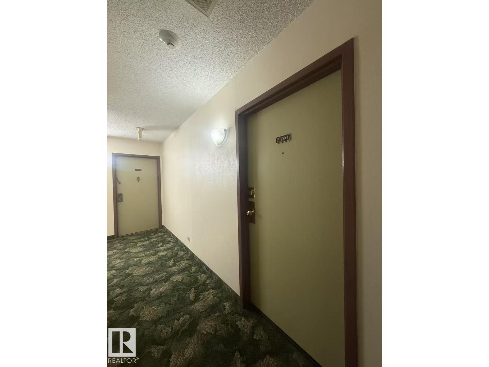 #1004 11027 87 AV NW, Edmonton