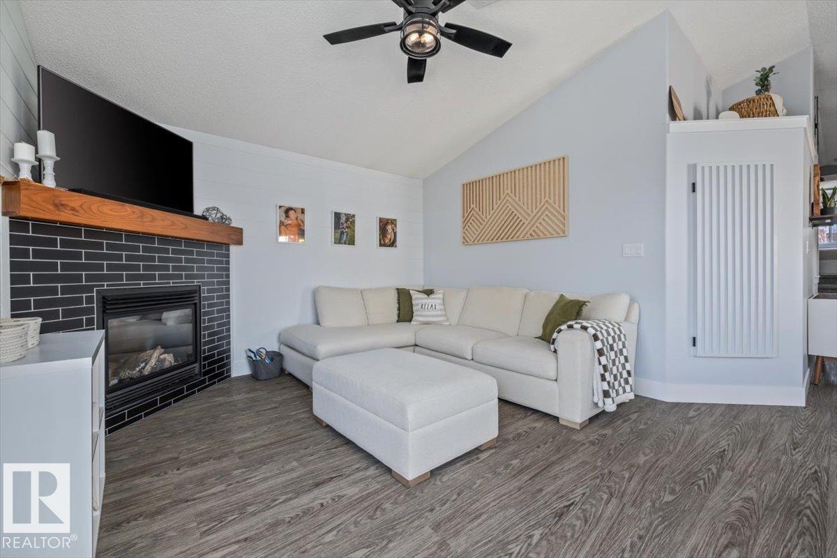 222 WESTPARK WY, Fort Saskatchewan