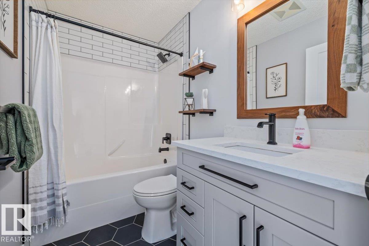 222 WESTPARK WY, Fort Saskatchewan