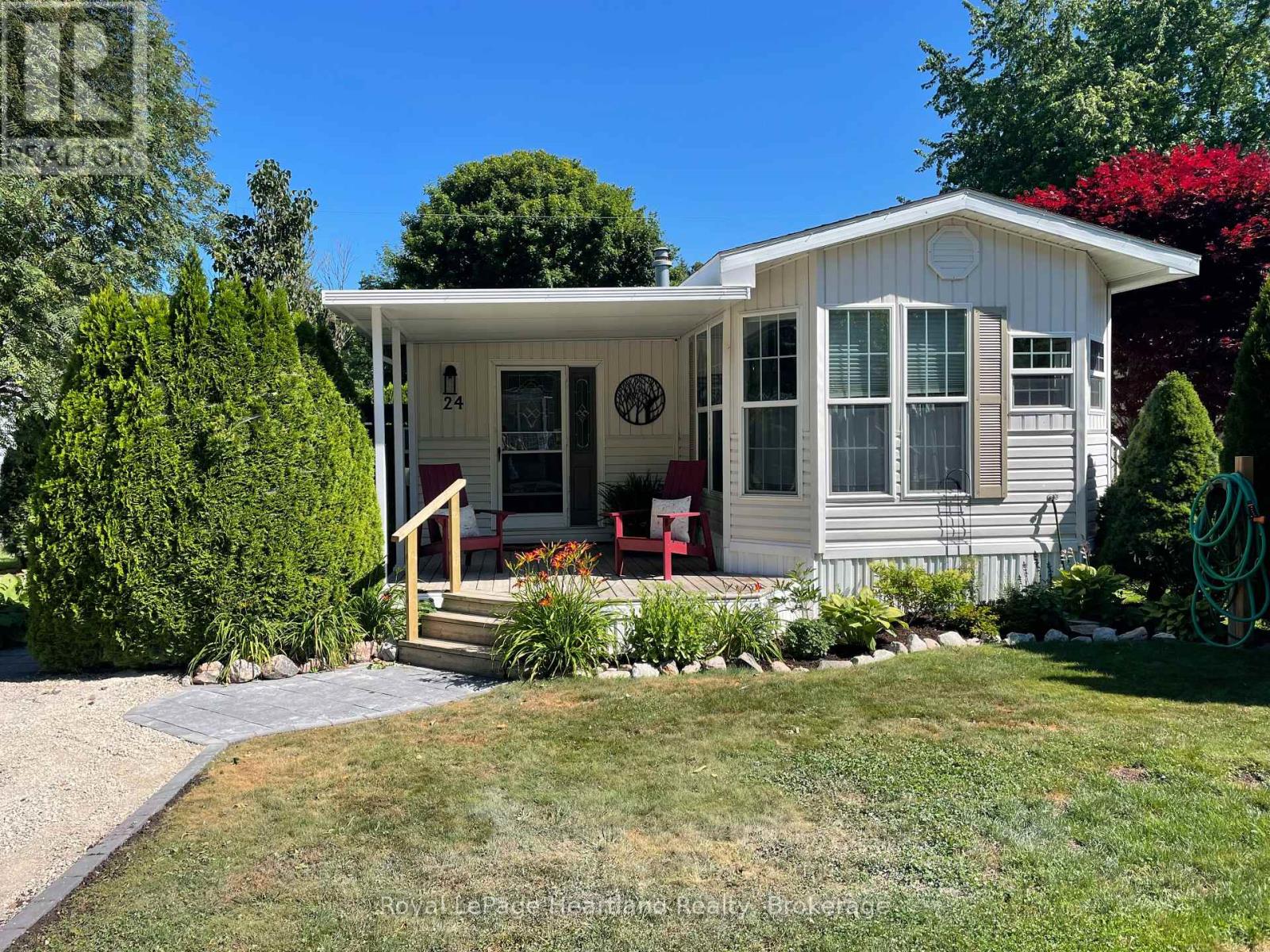 24 ROWAN RD - 77307 BLUEWATER HIGHWAY