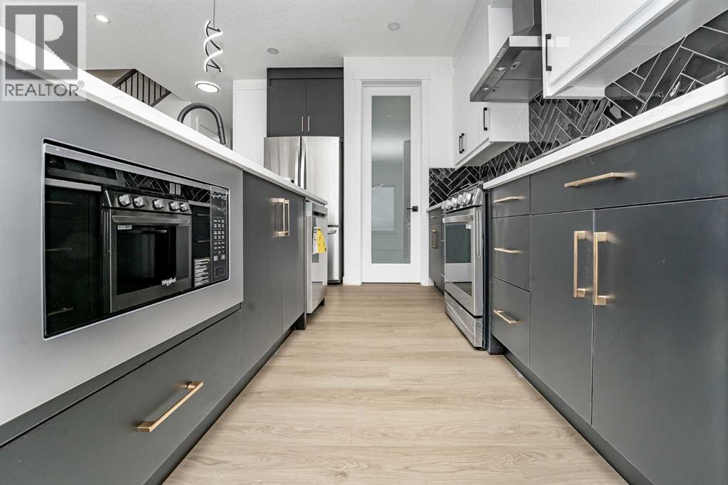 182 LAKEWOOD CRESCENT - 6