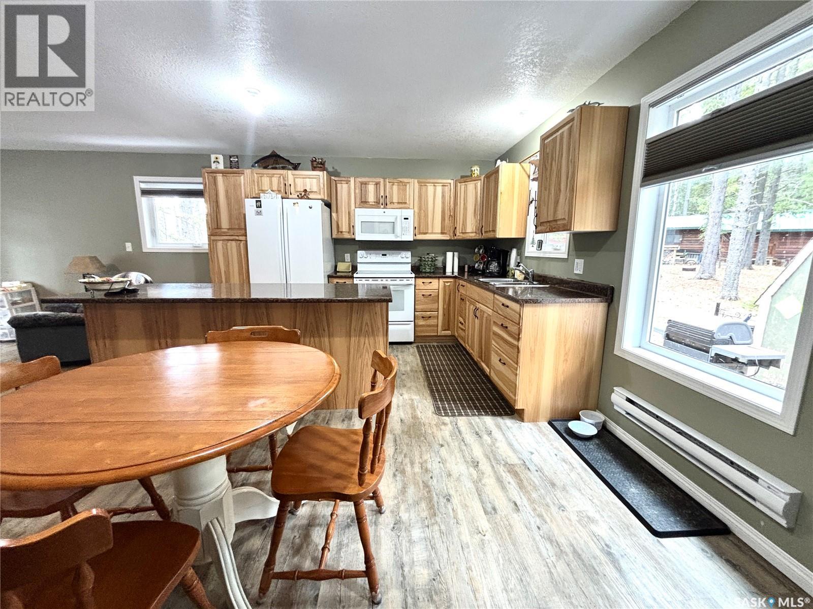 615 PINE CREEK CRESCENT - 16