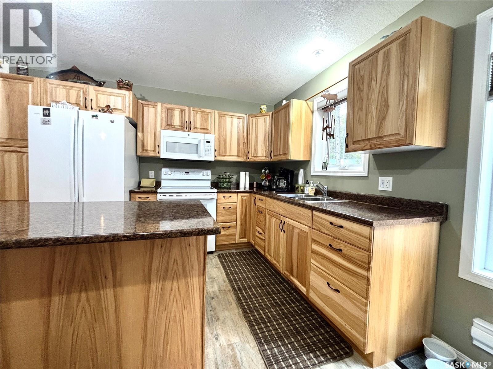 615 PINE CREEK CRESCENT - 17