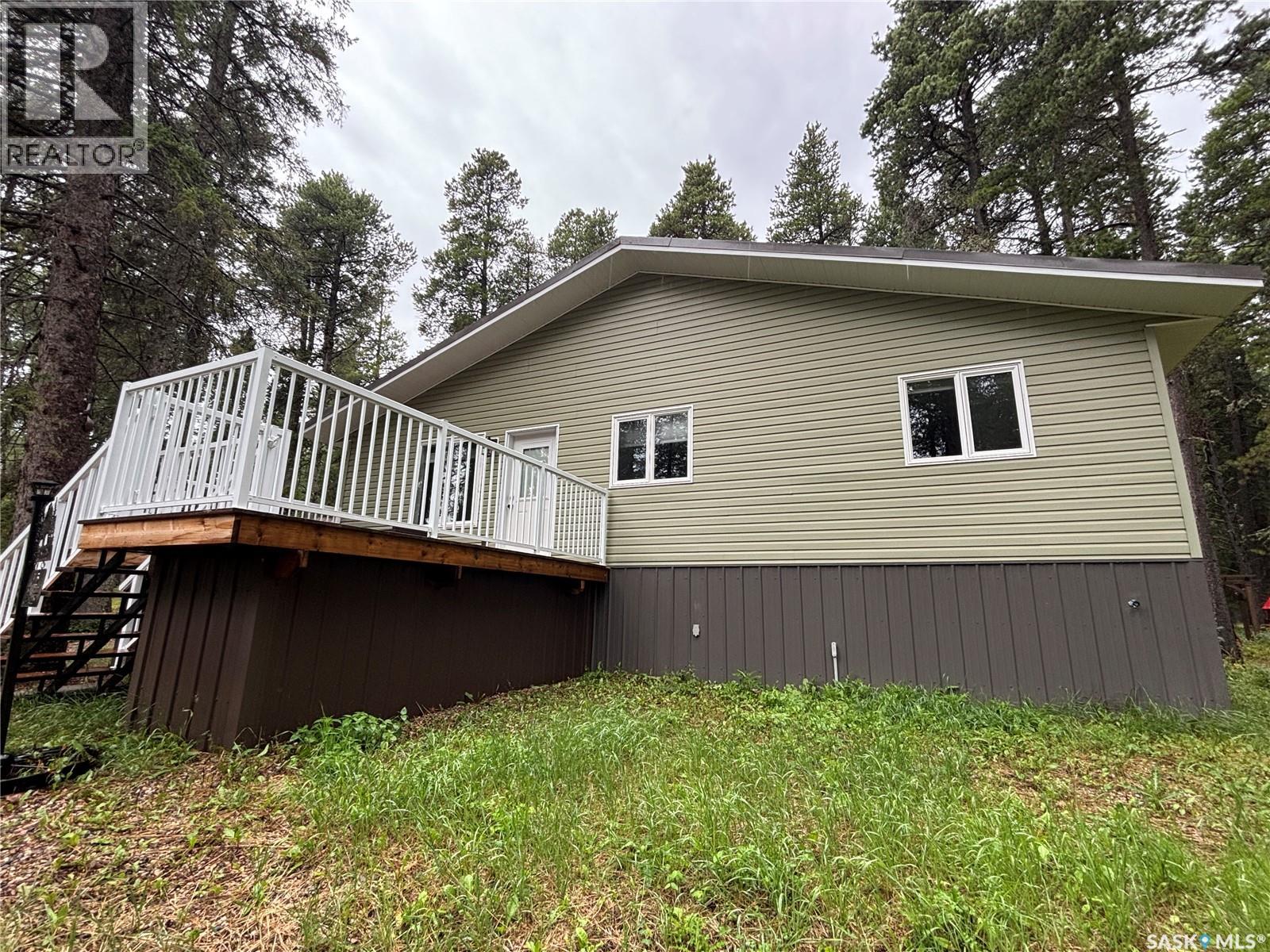 615 PINE CREEK CRESCENT - 2