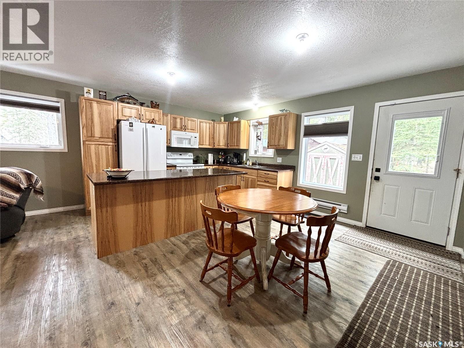 615 PINE CREEK CRESCENT - 21