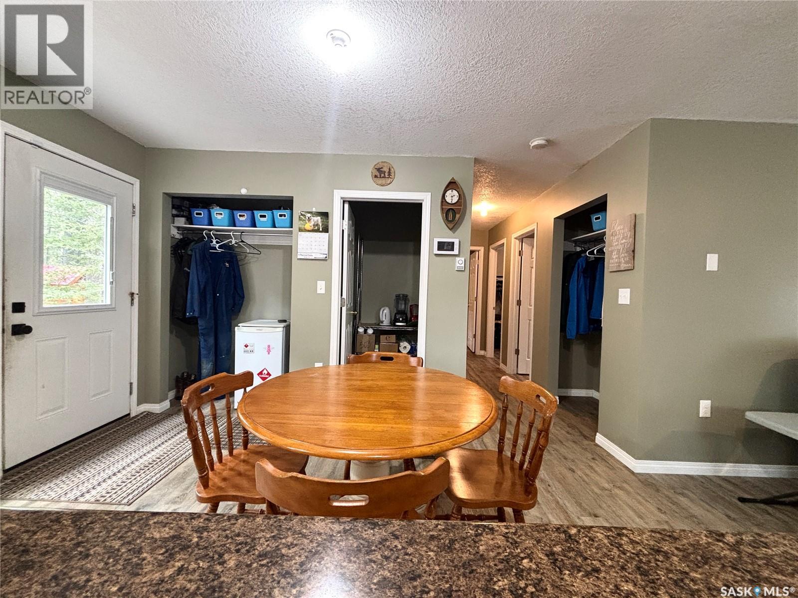 615 PINE CREEK CRESCENT - 22