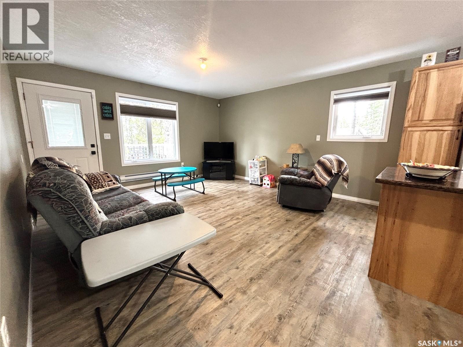 615 PINE CREEK CRESCENT - 24