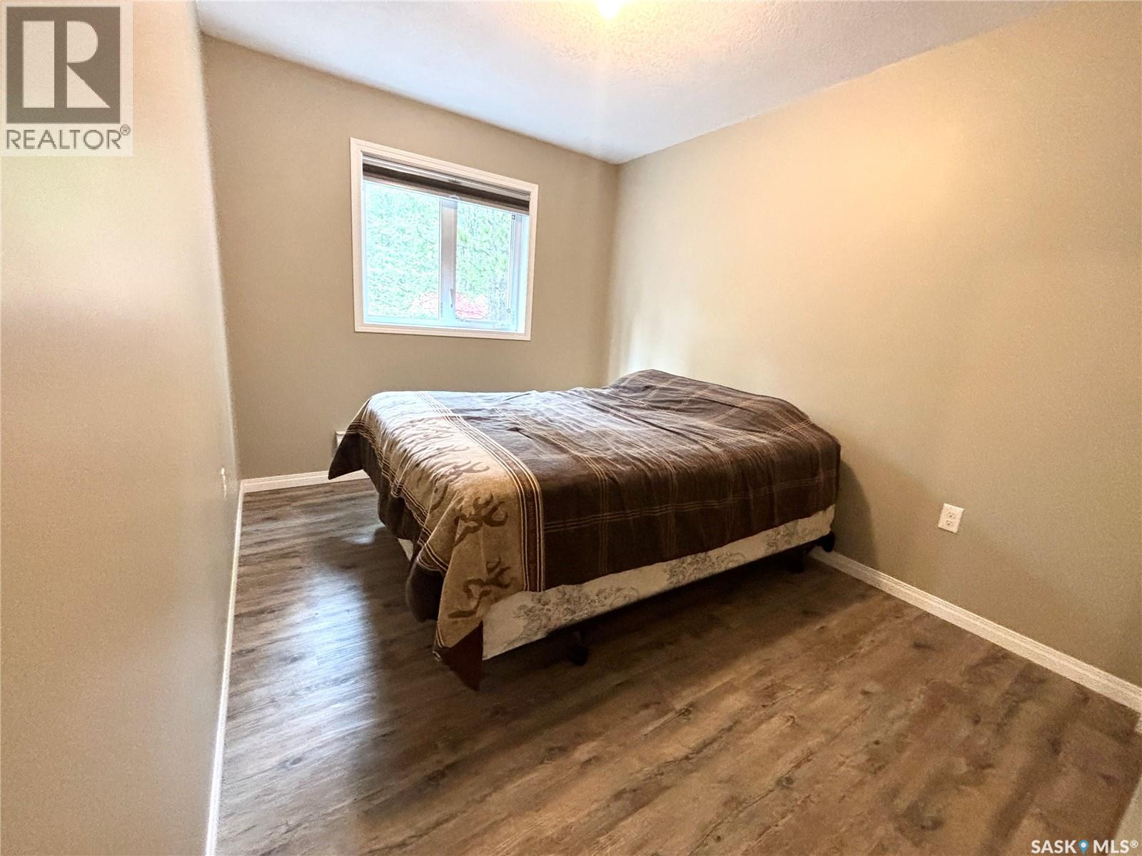 615 PINE CREEK CRESCENT - 28