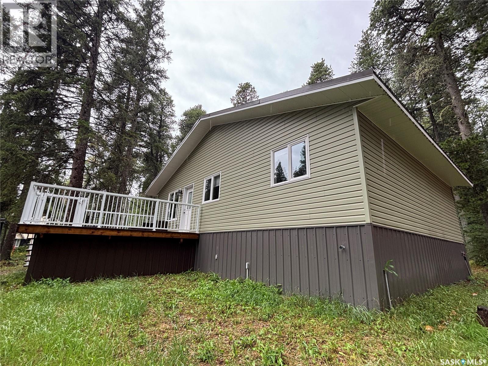 615 PINE CREEK CRESCENT - 3