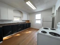 141 Louisa Avenue E, Miniota, MB R0M1M0 Photo 7