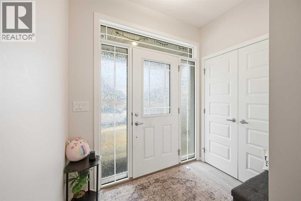 
          717 Windrow Manor Southwest
            <br/>
            <span>Airdrie</span>
            , 
            <span>AB</span>
             <span>T4B5H6</span>
         - Photo 6