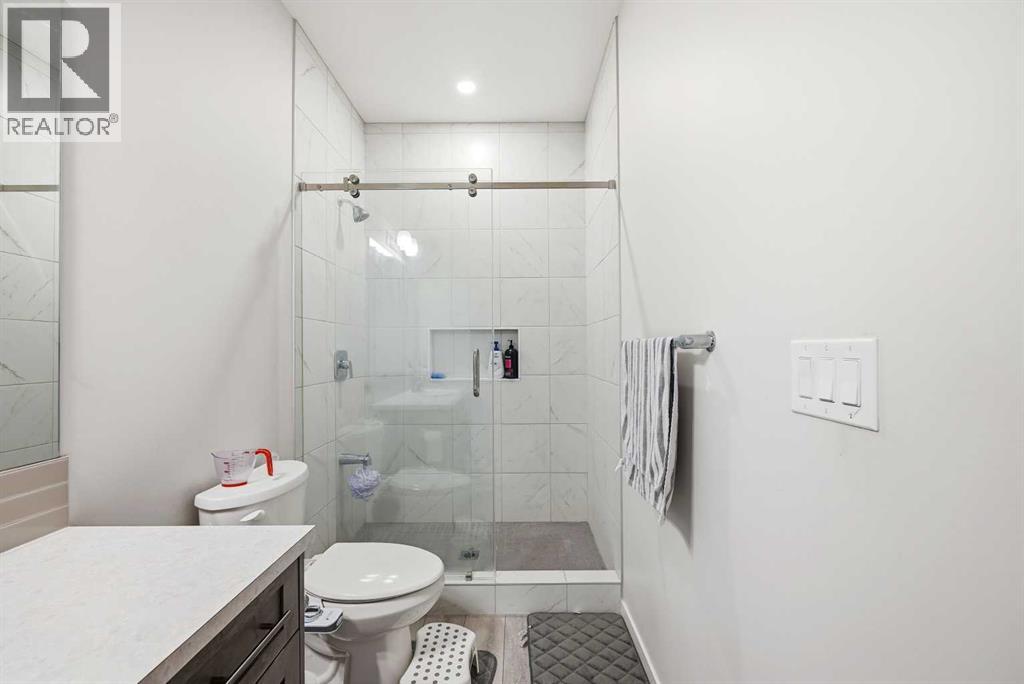 
          717 Windrow Manor Southwest
            <br/>
            <span>Airdrie</span>
            , 
            <span>AB</span>
             <span>T4B5H6</span>
         - Photo 26