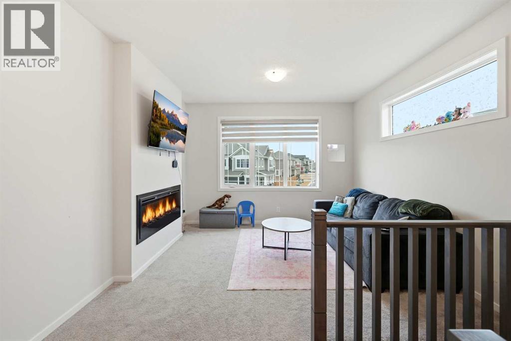 
          717 Windrow Manor Southwest
            <br/>
            <span>Airdrie</span>
            , 
            <span>AB</span>
             <span>T4B5H6</span>
         - Photo 22