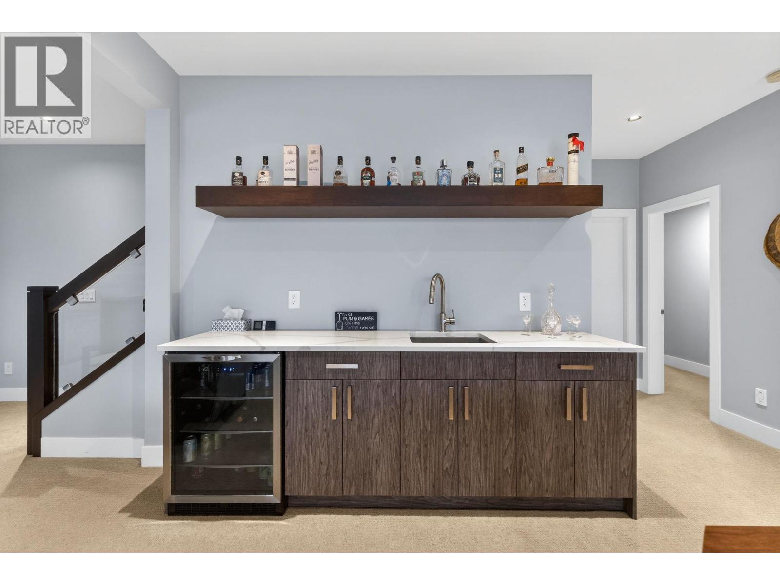 9882 BEACON HILL DRIVE - 44