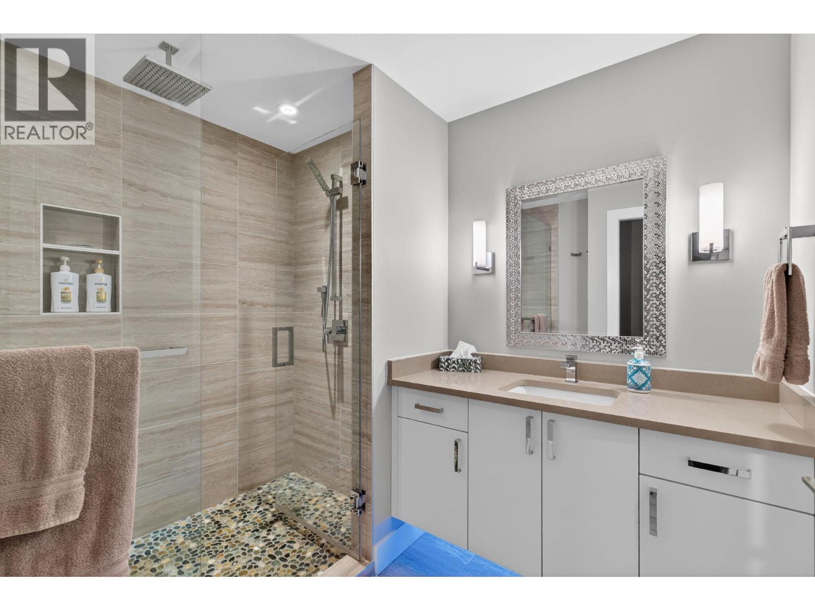 9882 BEACON HILL DRIVE - 53