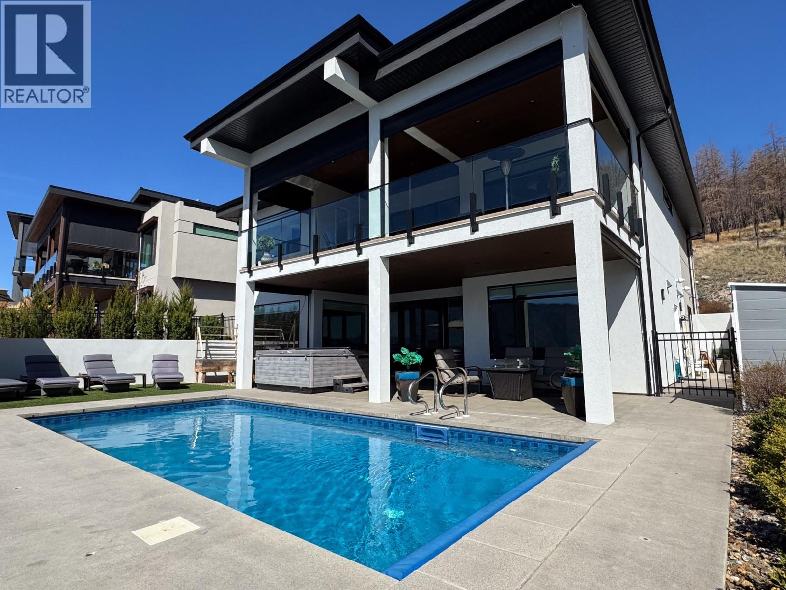 9882 BEACON HILL DRIVE - 62