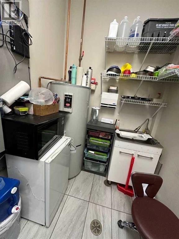 Business for Sale in    Avenue NW Hounsfield Heights/Briar Hill Calgary 