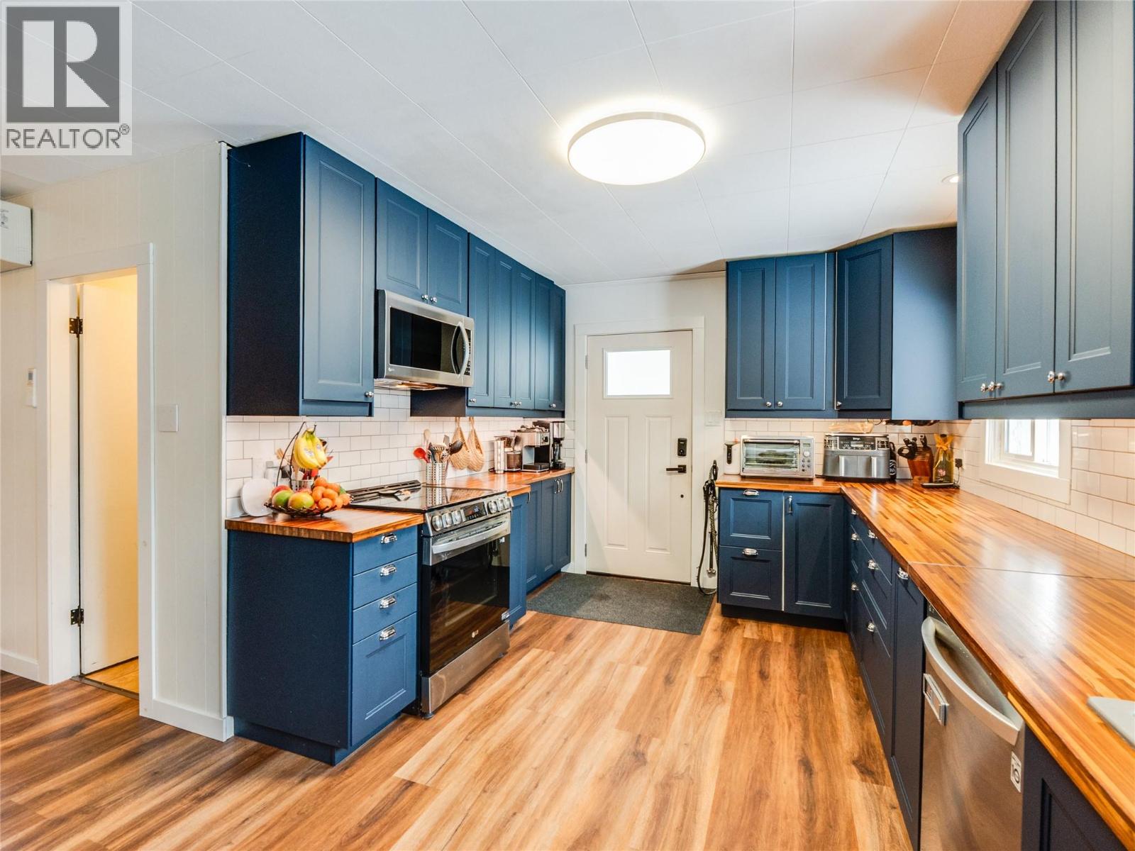 601 6th Avenue - 12