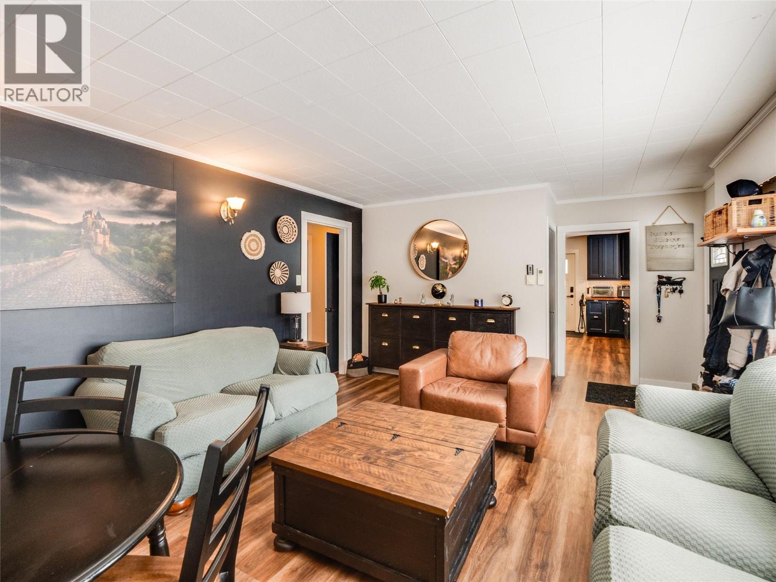 601 6th Avenue - 9