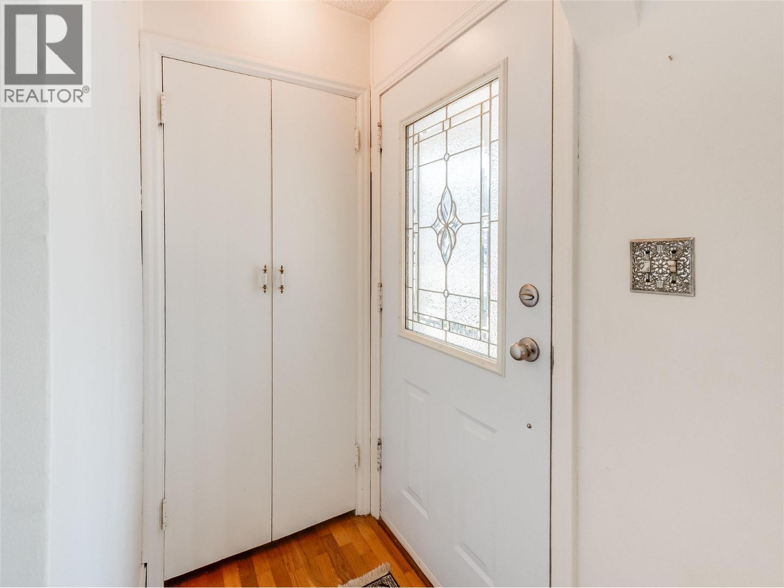 101 10th Avenue - 36