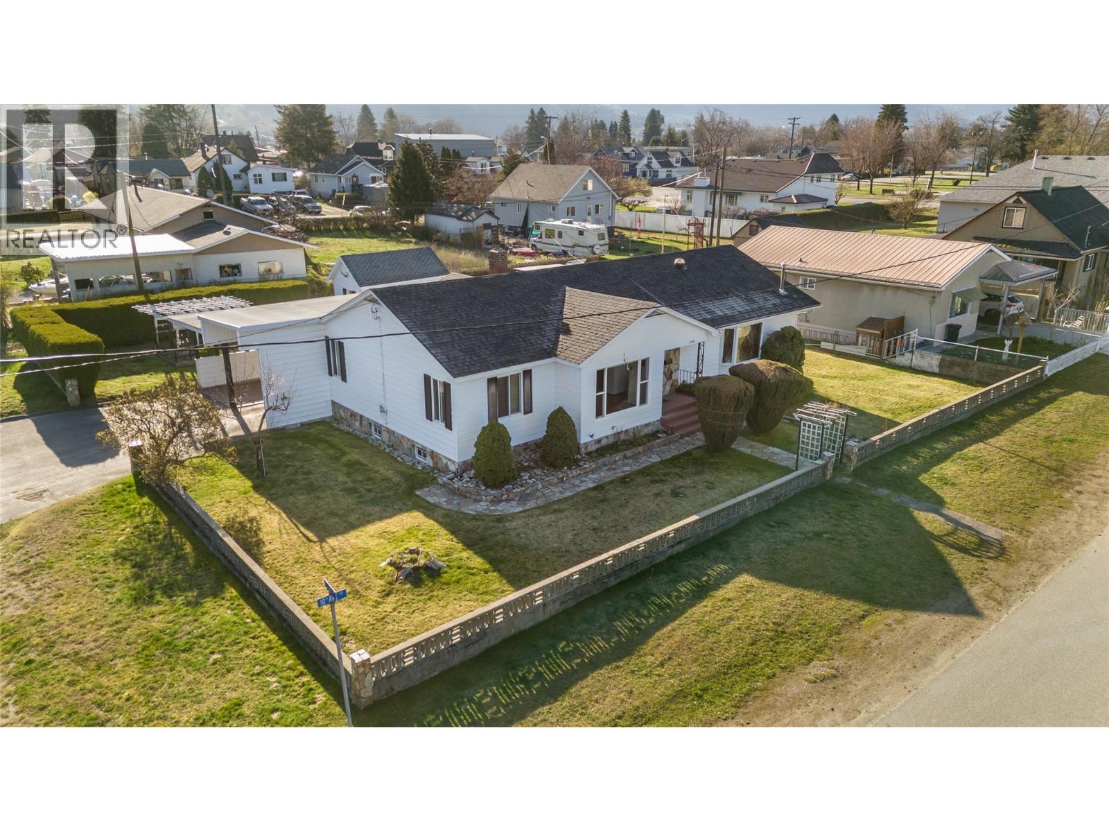 101 10th Avenue - 1
