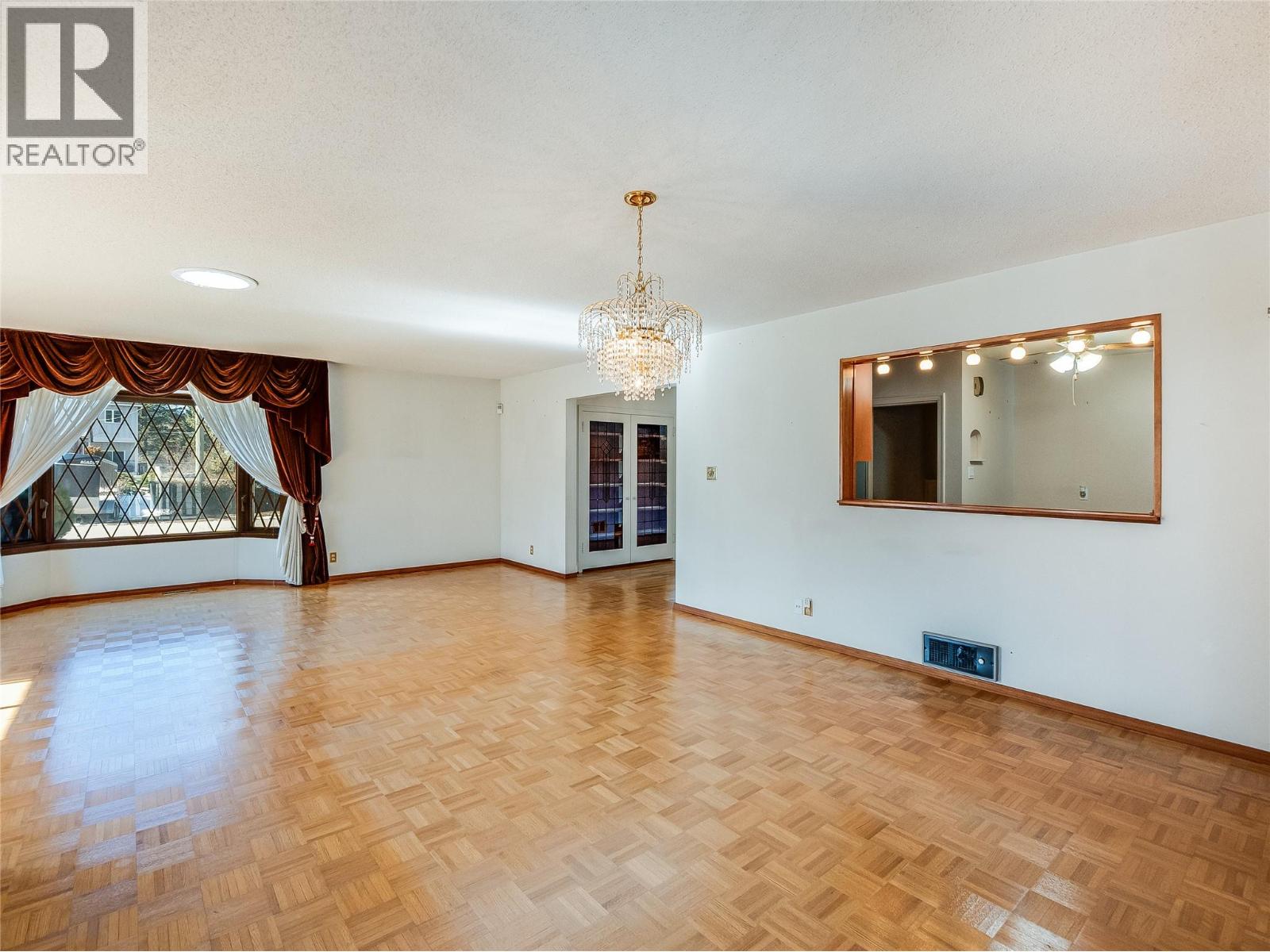 101 10th Avenue - 21