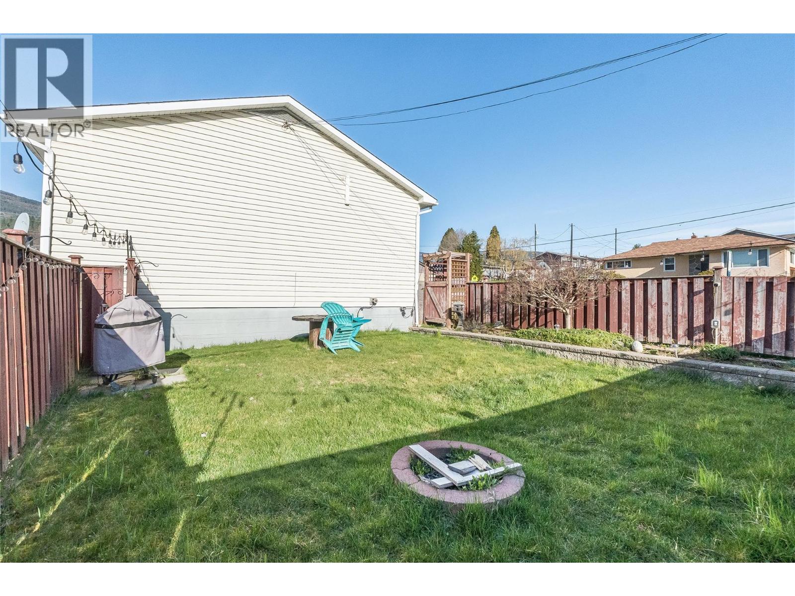 601 6th Avenue - 44