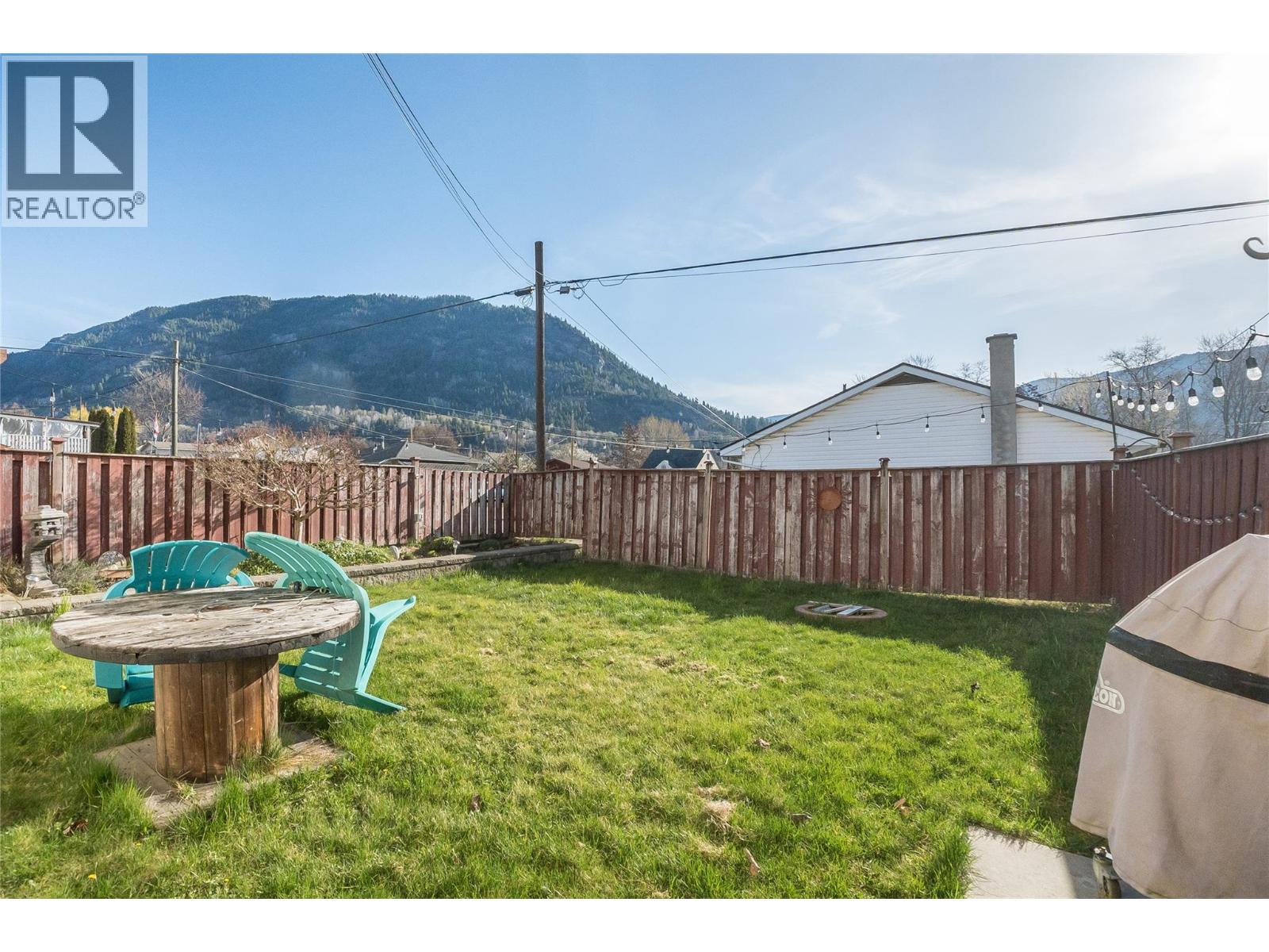 601 6th Avenue - 42