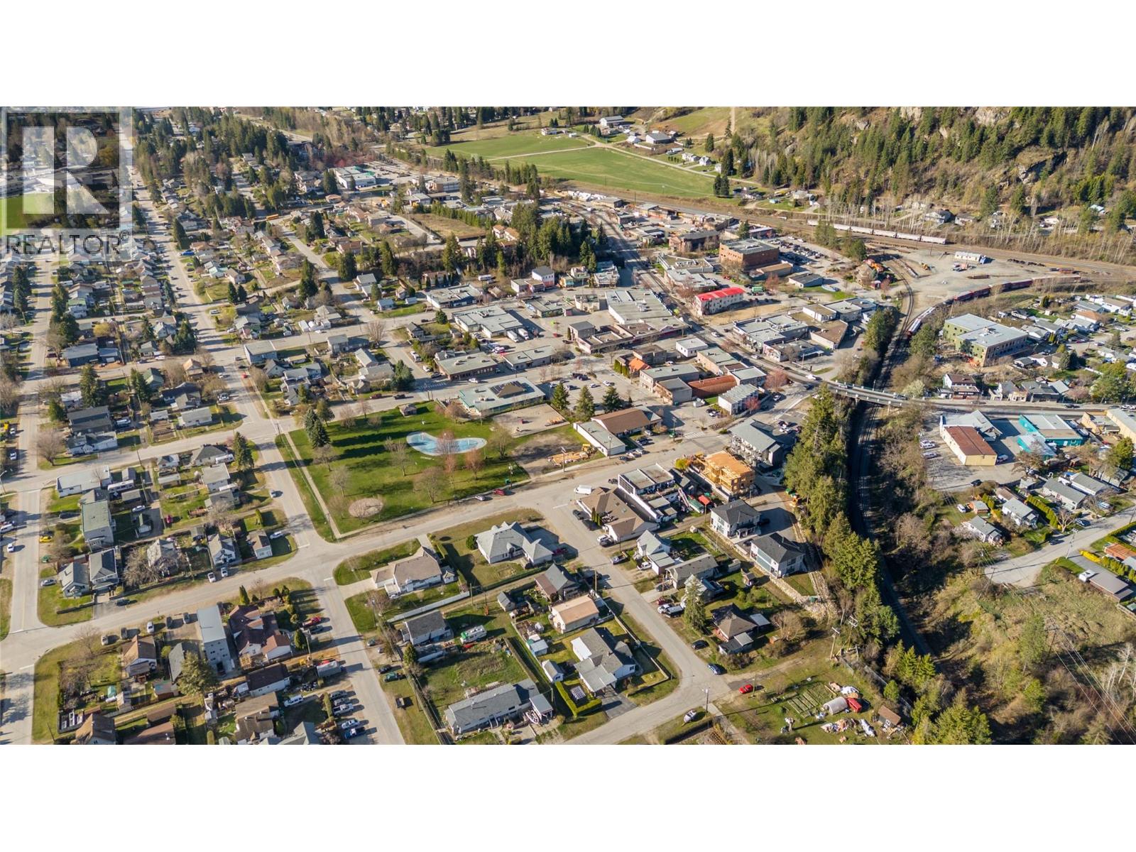 101 10th Avenue - 73