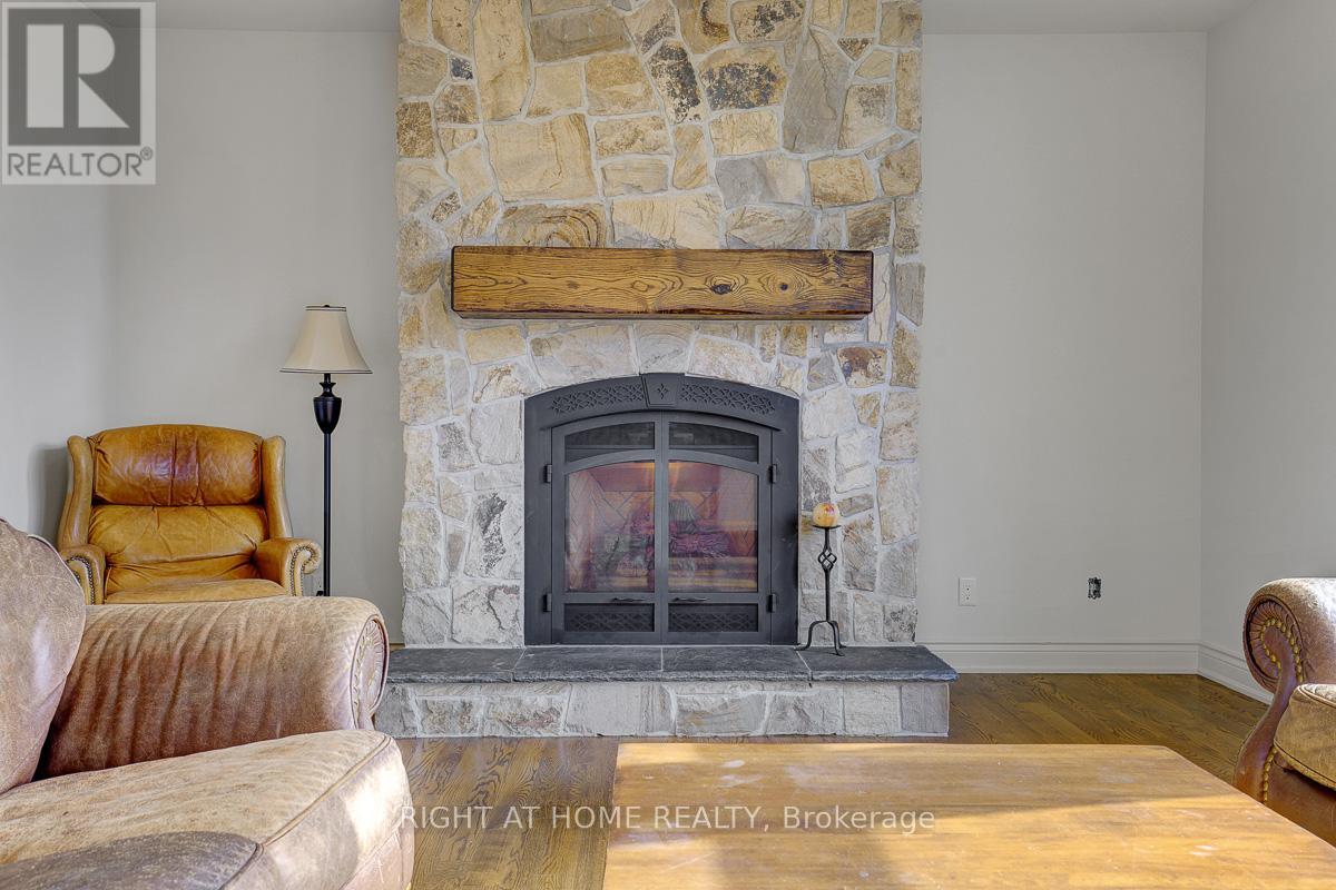 8660 FLEWELLYN ROAD - 8