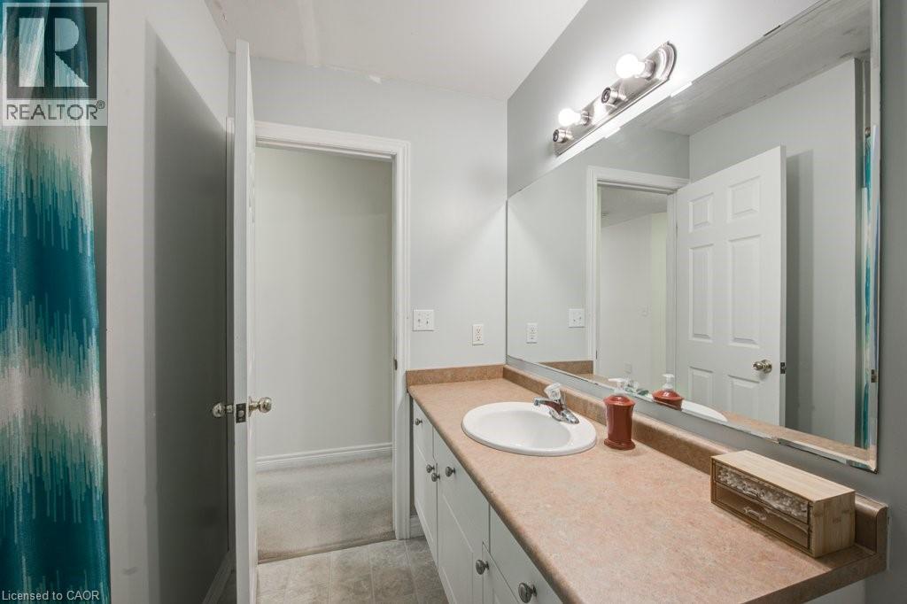 711 SOUTHWOOD Way, Woodstock, Ontario, N4V1H5 — Photo 36