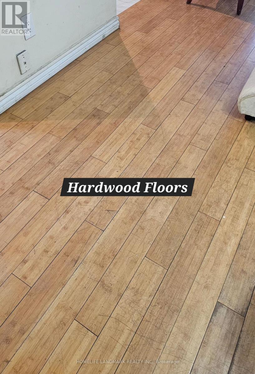 28 ROYWOOD DRIVE - 24