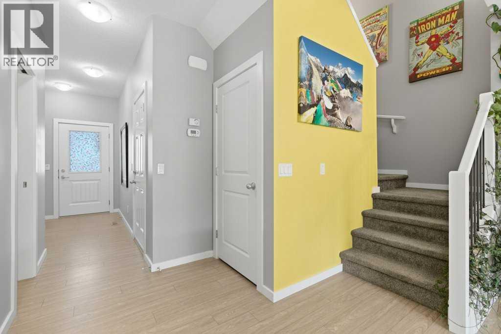 27 Heritage Vista, Cochrane