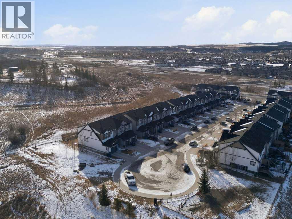 27 Heritage Vista, Cochrane