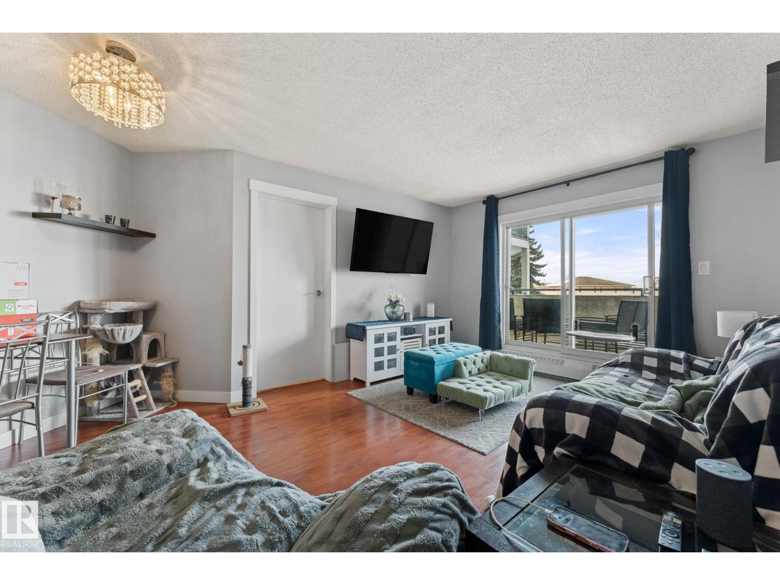 #208 6710 158 AV NW, Edmonton