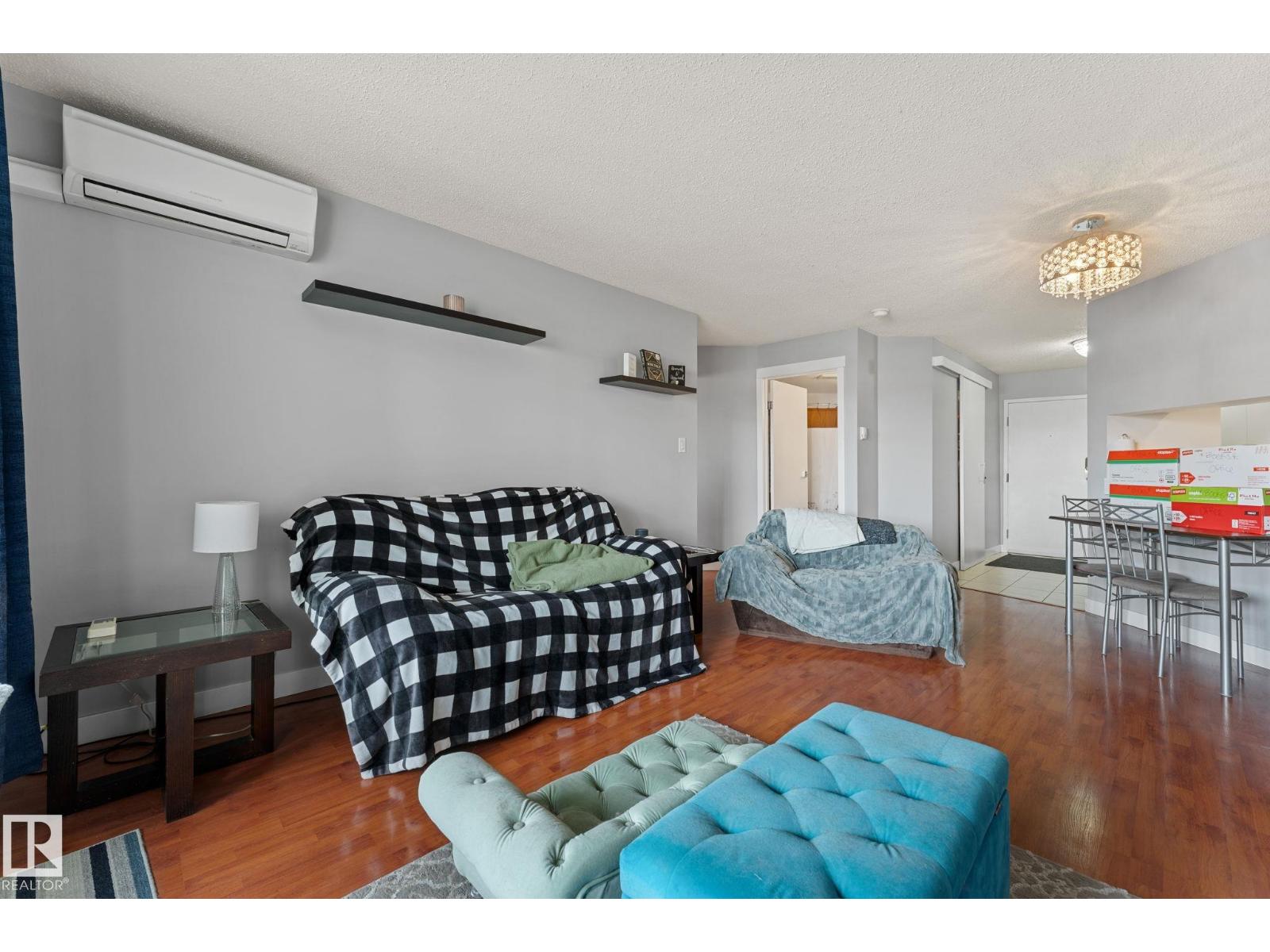 #208 6710 158 AV NW, Edmonton