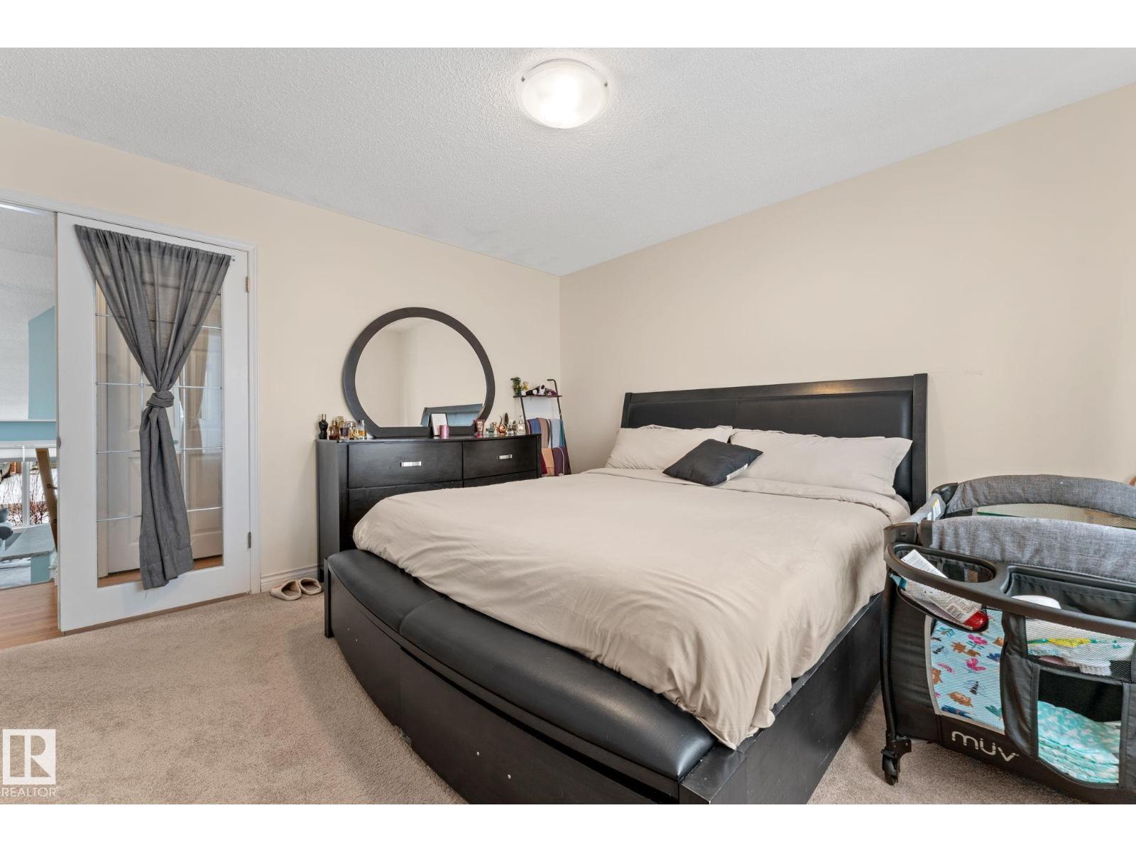 7252 152C AV NW, Edmonton