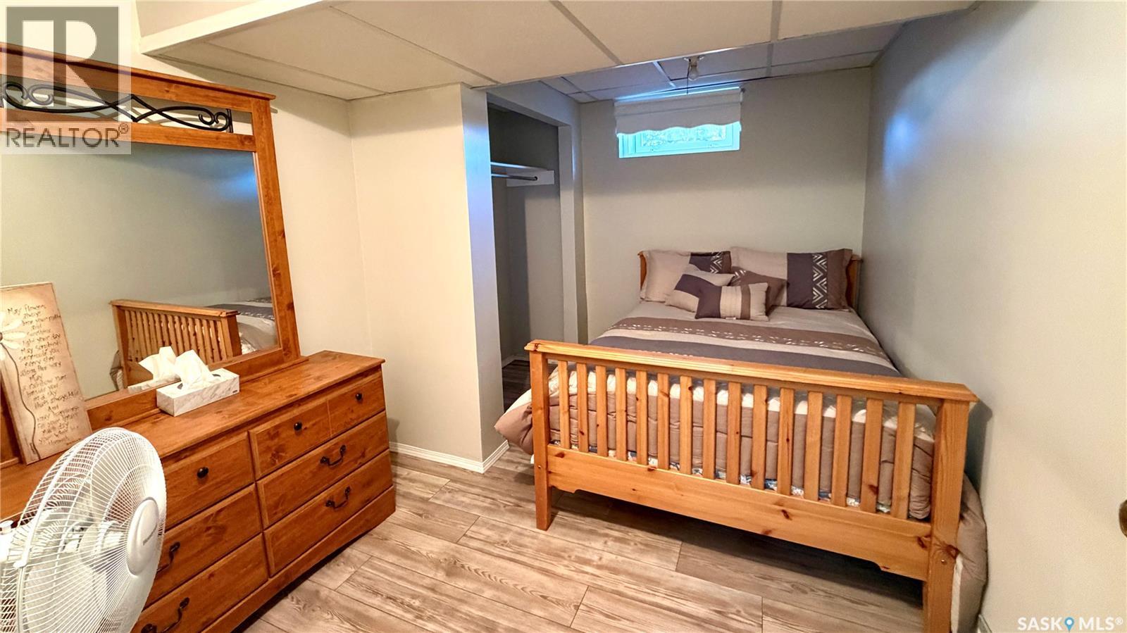 102 GOVERNMENT ROAD - 36