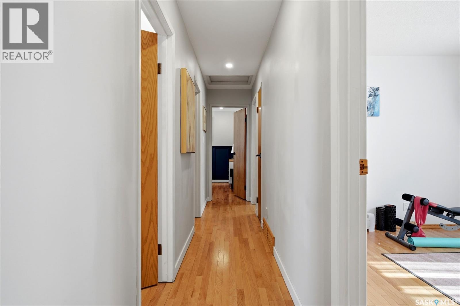 89 PATTERSON DRIVE - 21