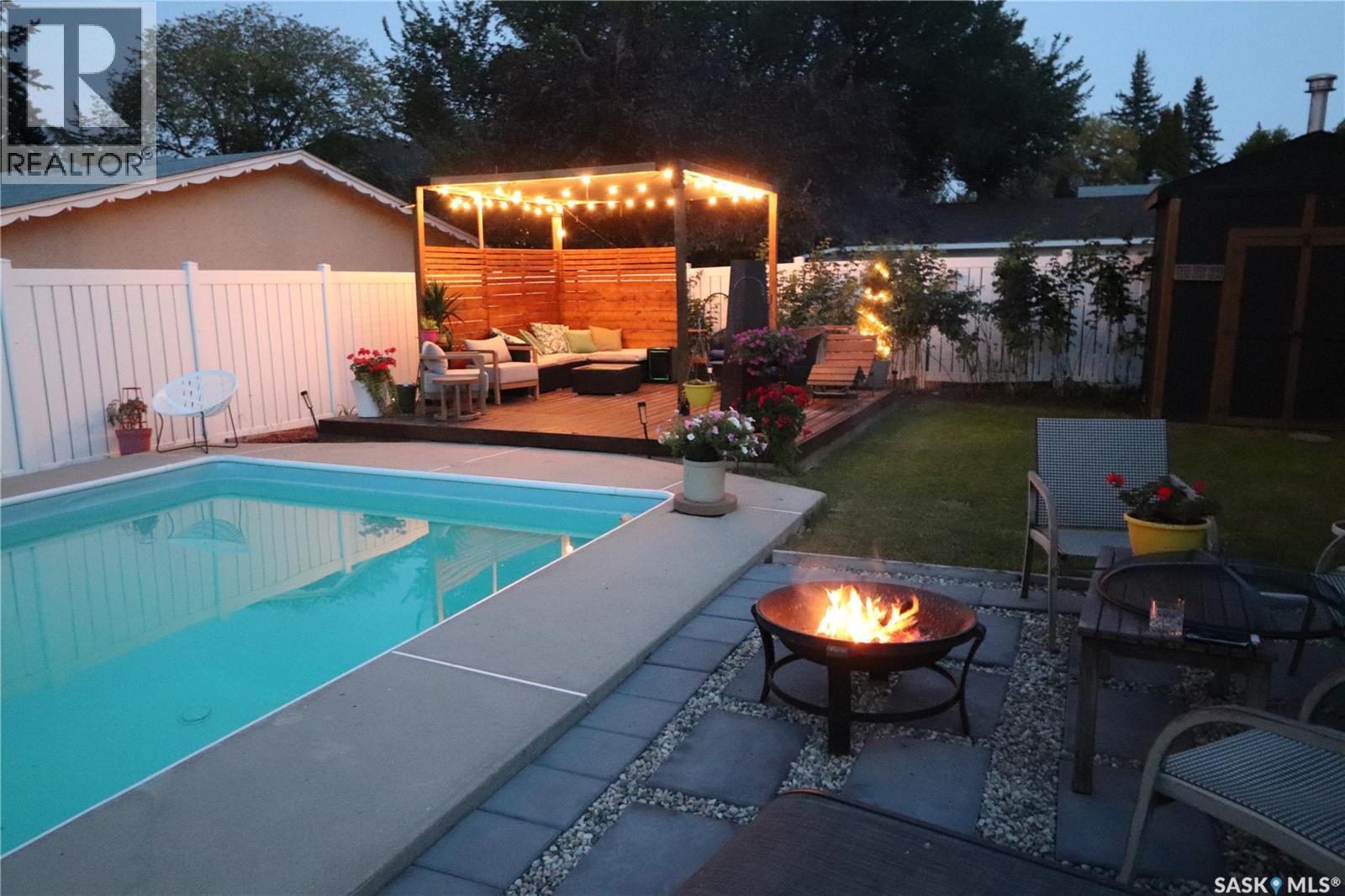 89 PATTERSON DRIVE - 40