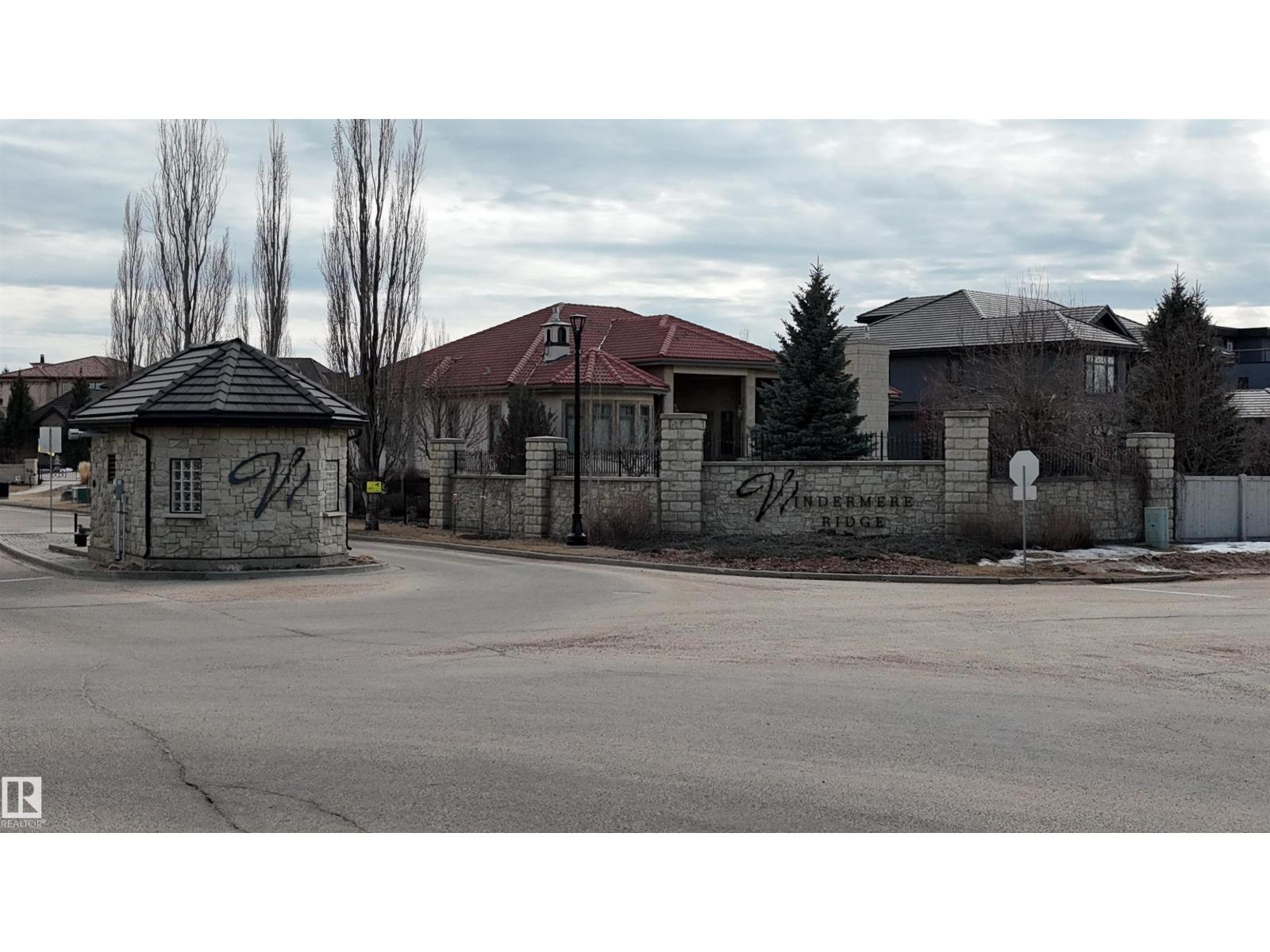 24 WINDERMERE DR SW, Edmonton