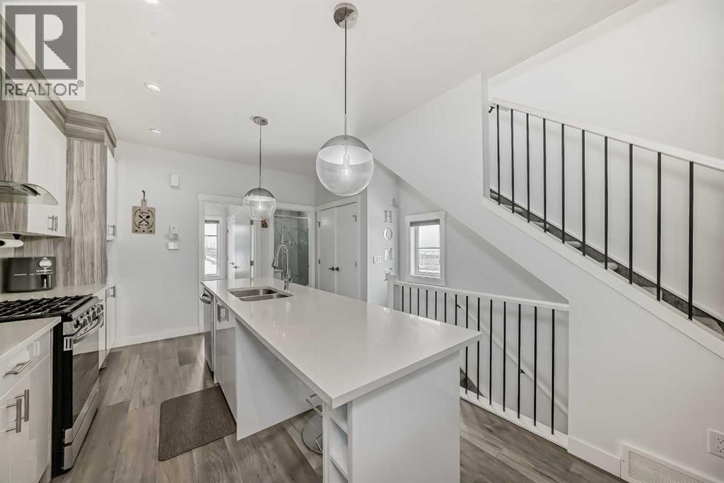 #516 95 SKYVIEW CLOSE NE - 12