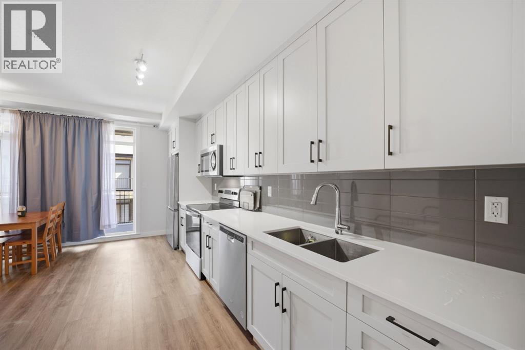 #315 10 SAGE HILL WALK NW - 3