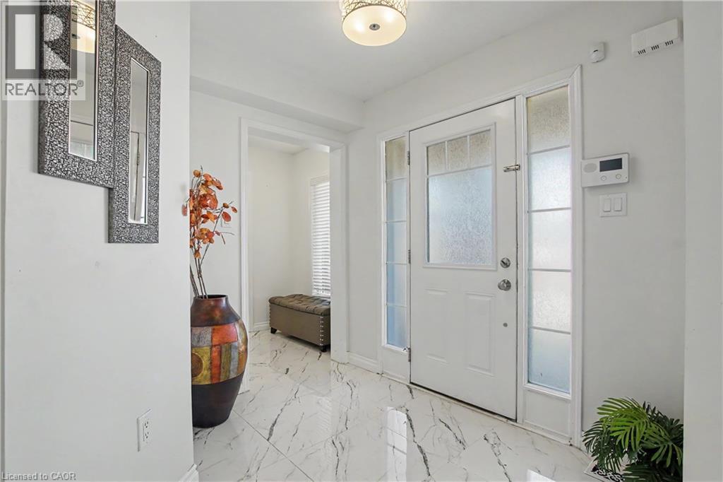 60 POSTMASTER Drive, Kitchener, Ontario N2R0J2 - Photo 5